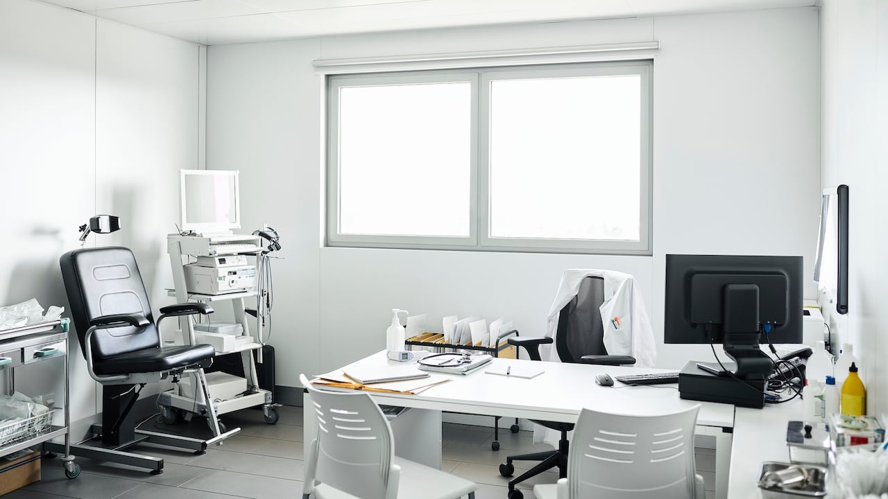 En lo que se ha explicado desde diferentes sectores, se tiene muy claro que lo que sea que se apruebe como reforma en salud, necesitará un tiempo de transición para hacerse realidad.