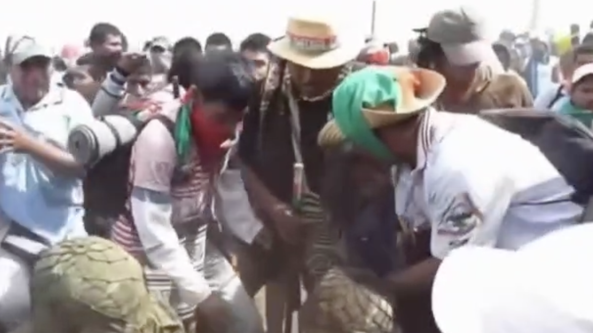 Nuevo ministro de la Igualdad fue el promotor de la agresión a soldados en el cerro de Berlín, que terminó con un sargento llorando: “No le da vergüenza ser soldado”