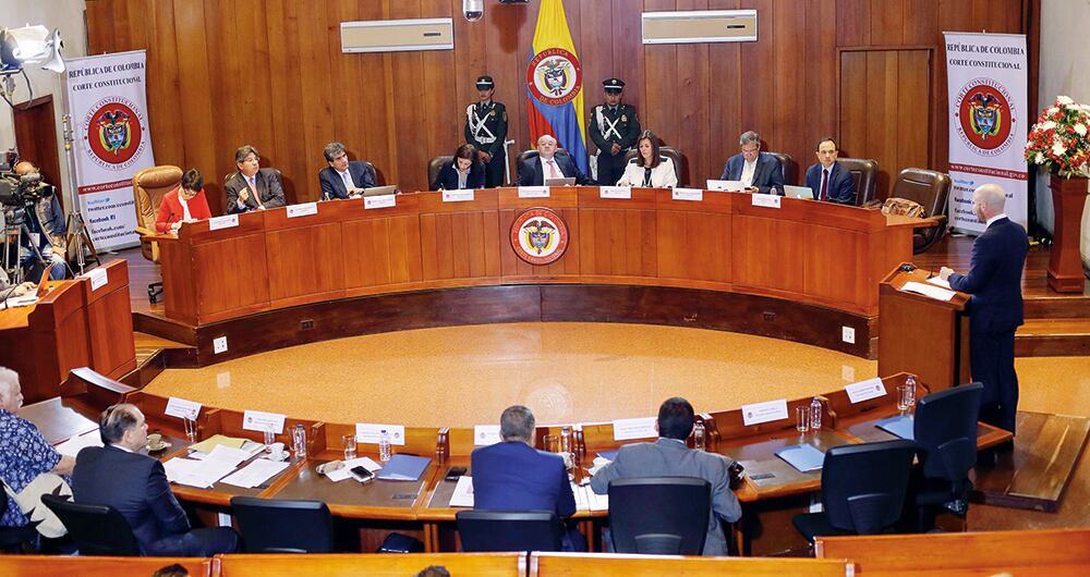    En la Corte Suprema revivió el caso contra el exsenador Carlos Ferro y ya le hizo requerimientos al Congreso para probar los delitos que presuntamente cometió.