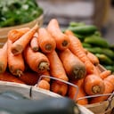 Para preparar la piel para el bronceado se debe beber jugo de zanahoria una vez al día, 30 minutos antes de consumir el desayuno, durante una semana o 15 días antes de exponerte al sol. (Lance McMillan/Toronto Star via Getty Images)