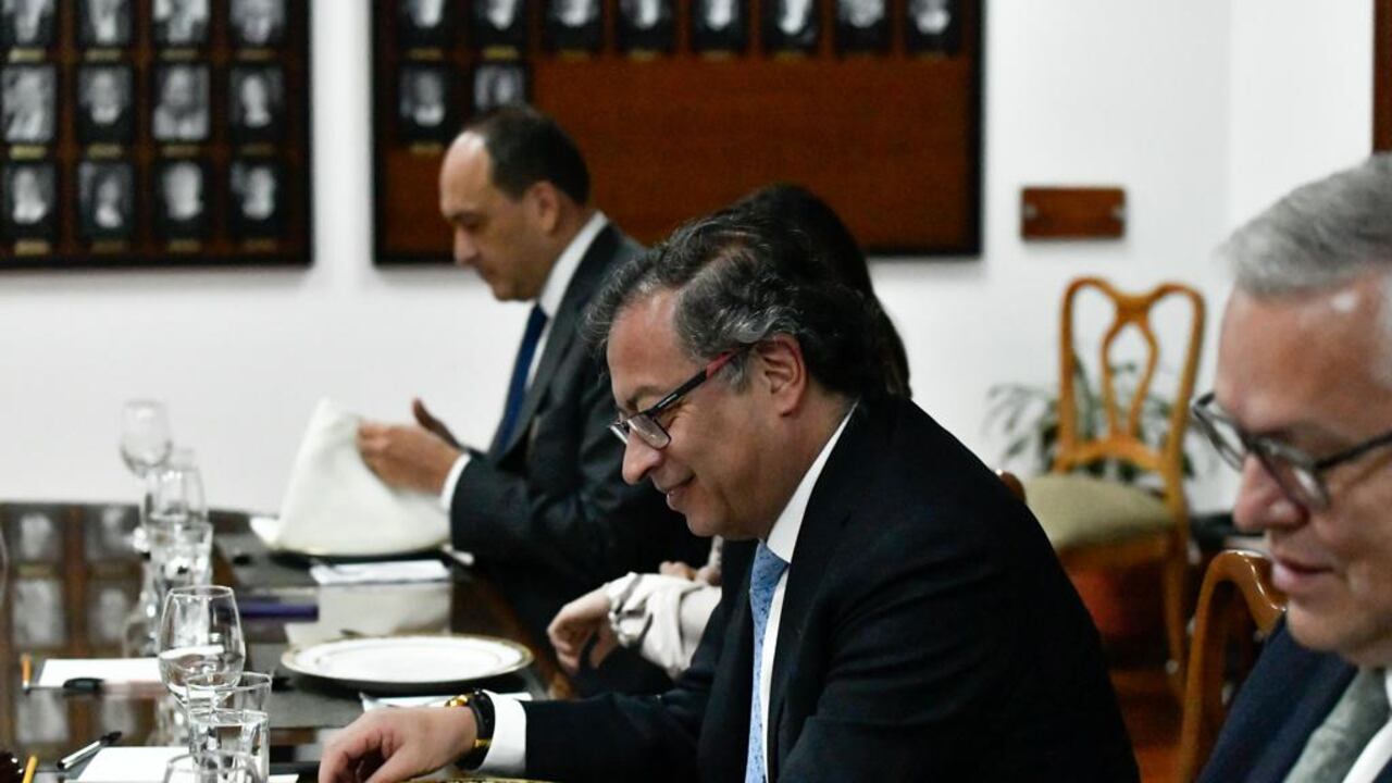 Reunión del Presidente Petro con altas cortes.
