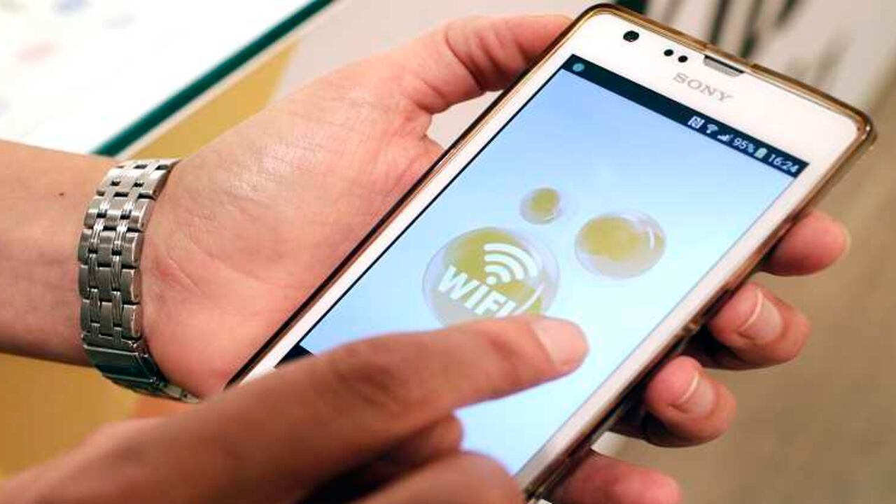 En los hospedajes es normal que se ofrezca el servicio gratuito de Wifi, que pueden ser conexiones abiertas y no seguras.