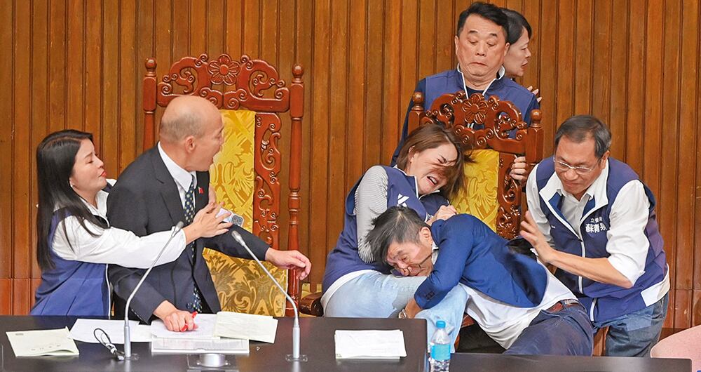 ¿borrón y cuenta nueva?_5