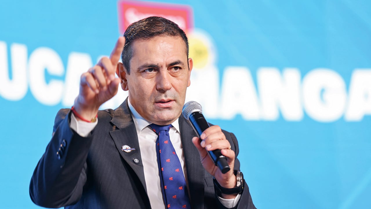 Juvenal Díaz, gobernador de Santander.