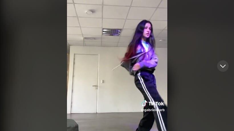 Bailarina asegura haber vivido una situación paranormal mientras grababa un video.