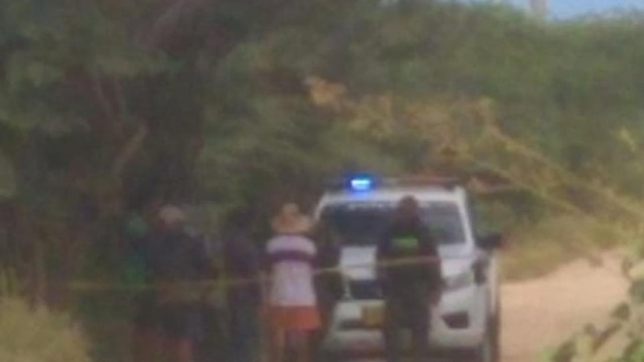 En la zona hizo presencia las autoridades y la comunidad comenzó a aglomerarse.