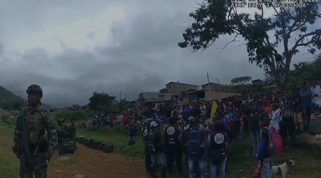 Imagen de las cámaras integradas en los equipos militares de uniformados del Ejército en el Cauca.