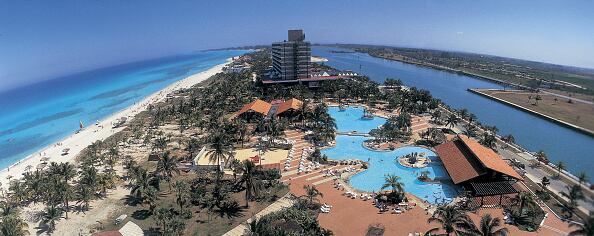 Las autoridades especificaron que serán vuelos directos que cubrirán primero la ruta entre Moscú y Varadero. (Photo by: Universal Archive/Universal Images Group via Getty Images)