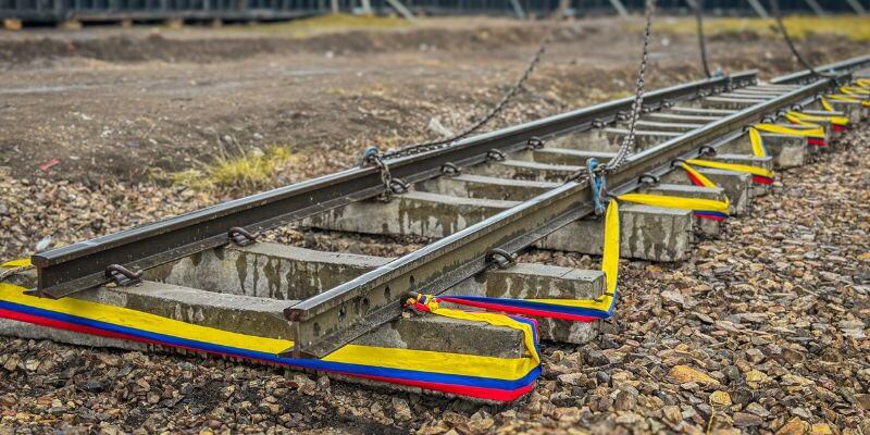 Gobernador de Cundinamarca Inicio de las obras de RegioTram de Occidente.