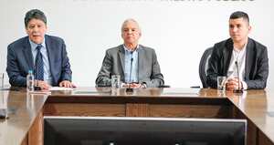 La Andi, presidida por Bruce Mac Master; Asobancaria, que encabeza Jonathan Malagón, y el ministro de Hacienda, Ricardo Bonilla, le pidieron a principios de septiembre al Banco de la República iniciar la senda de reducción de tasas para reactivar la economía.