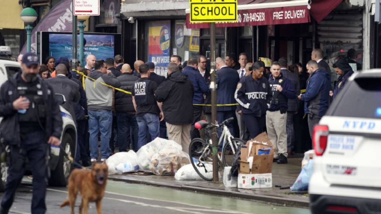 Autoridades entregan primer balance tras atentado en metro e Nueva York