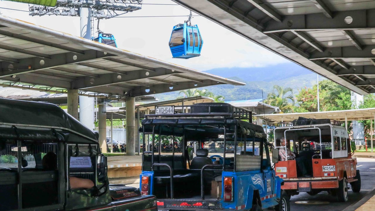 Camperos que operan en la comuna 20 de Cali ante inhabilidad del MIO cable, están operando con normalidad pese a escasez de gas.