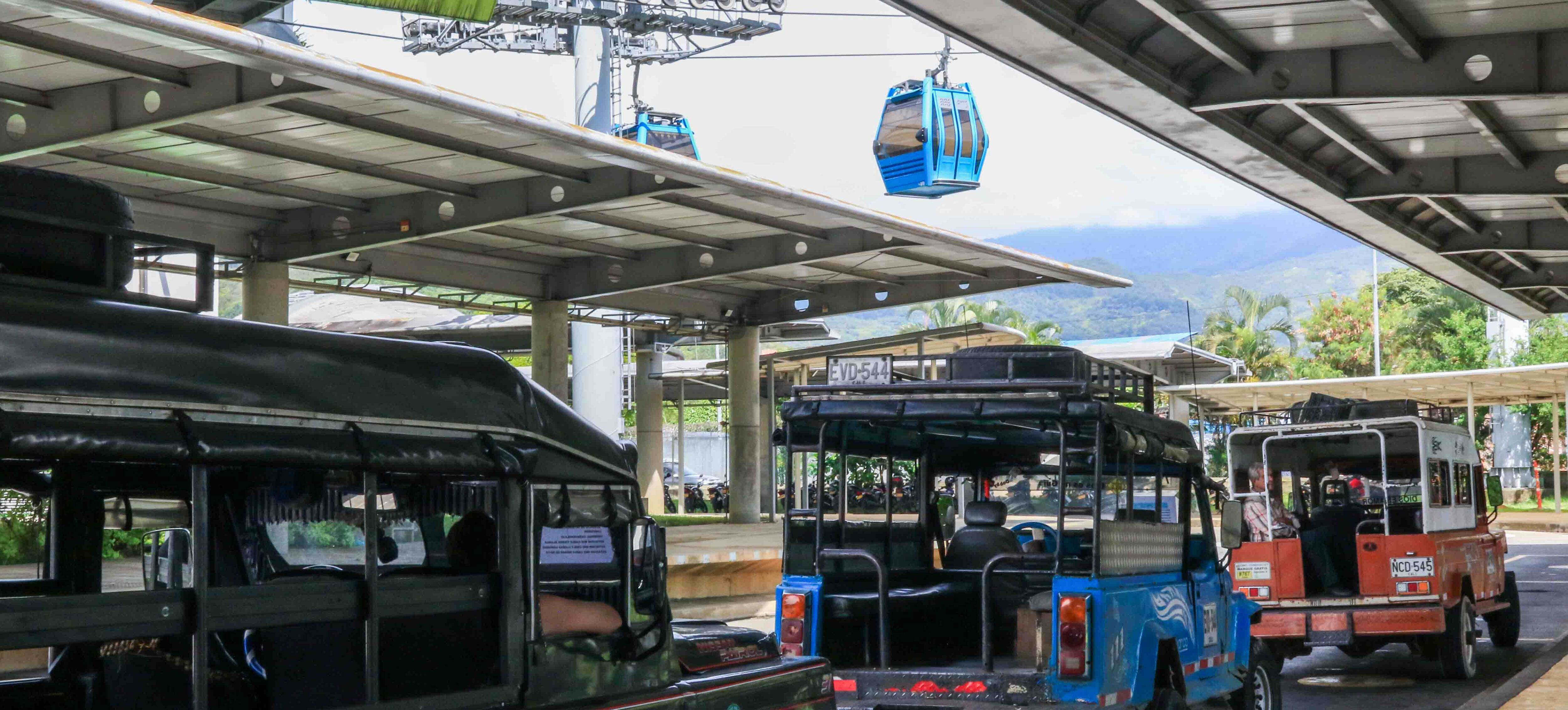 Camperos que operan en la comuna 20 de Cali ante inhabilidad del MIO cable, están operando con normalidad pese a escasez de gas.