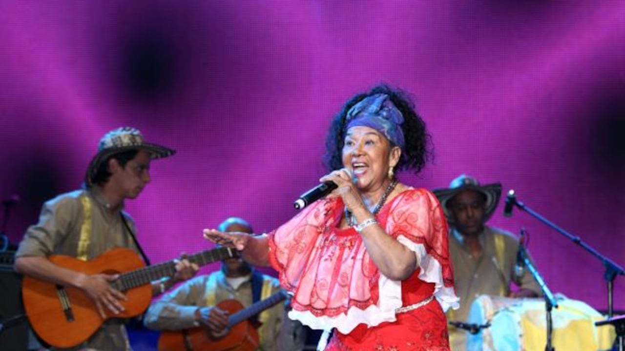 La gran cantadora Totó la Momposina.