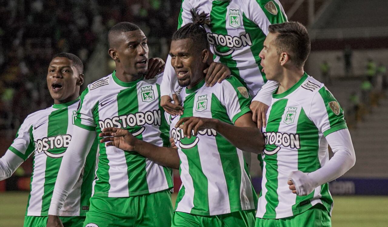 Atlético Nacional celebra su triunfo ante Melgar en Perú.