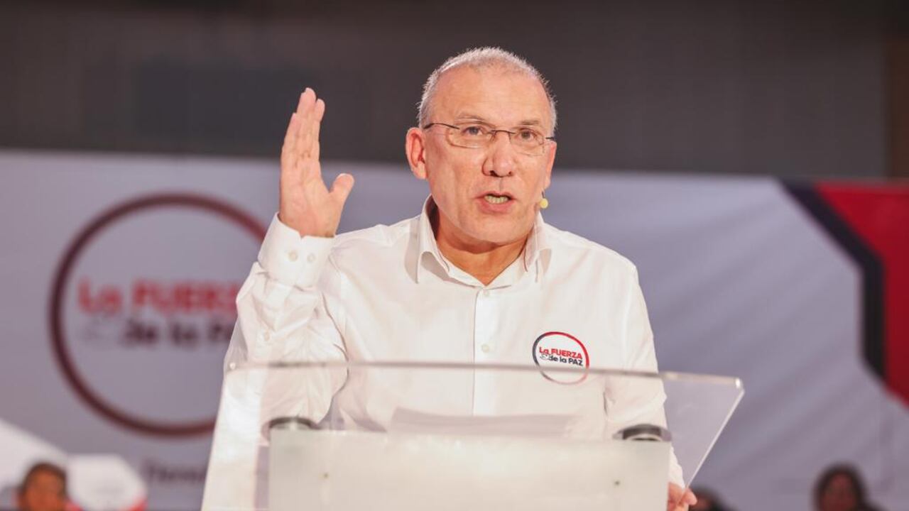 El presidente del Congreso, Roy Barreras, presentó su movimiento político La Fuerza de la Paz.