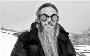 Mauricio Bejarano retratado por Sebastián Bejarano.