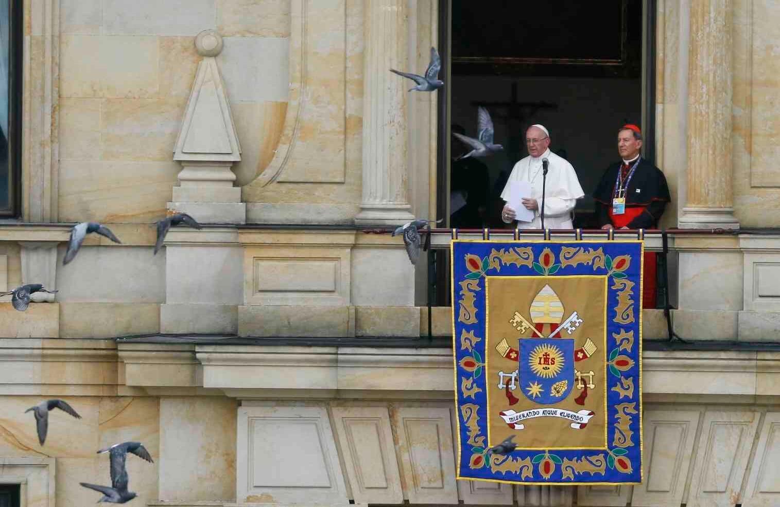 Frente a más de 22.000 jóvenes feligreses, Francisco pidió aque ayuden a perdonar y dejen atrás los odios. Foto: Daniel Reina Romero / SEMANA