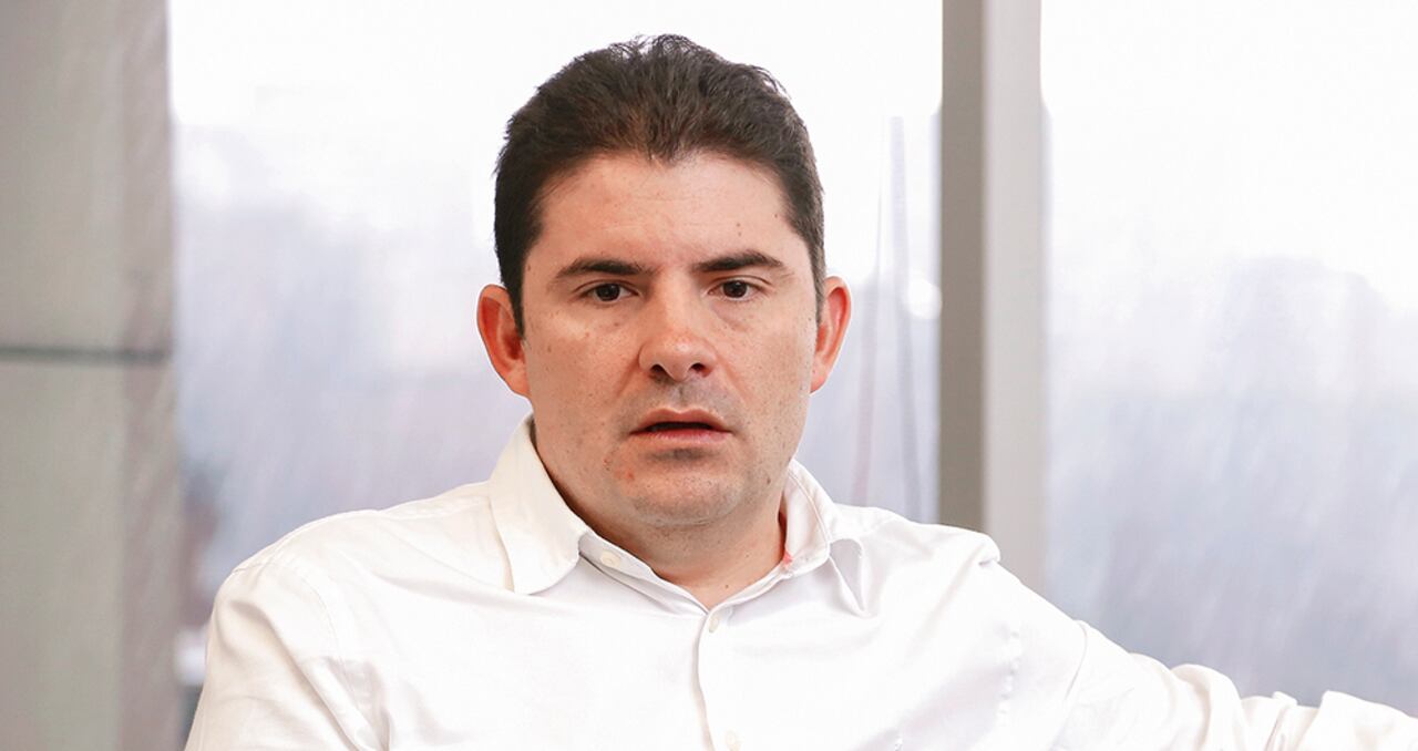 Luis Felipe Henao. Exministro