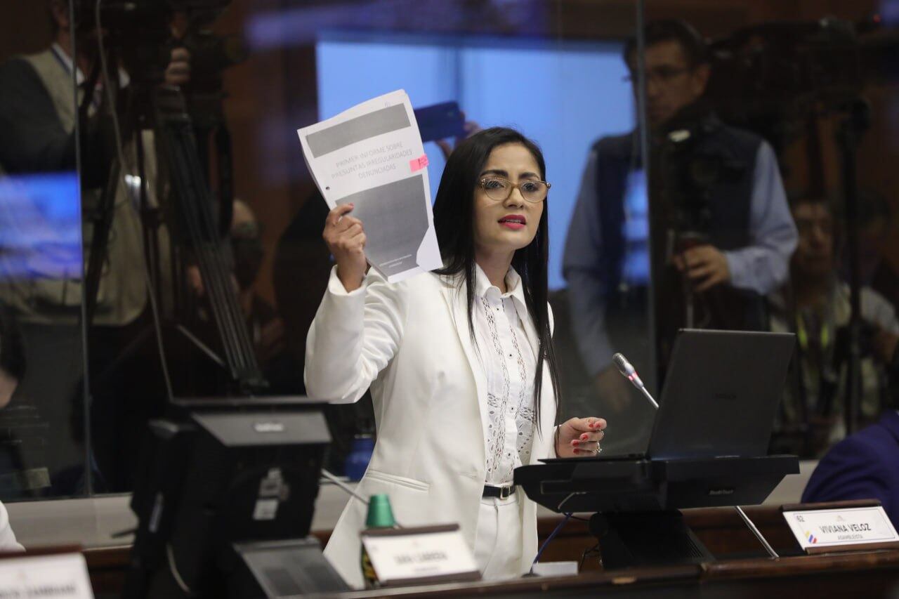 La asambleísta aseguró que no están de acuerdo con la violencia en las calles y que hay que acatar las decisiones democráticas