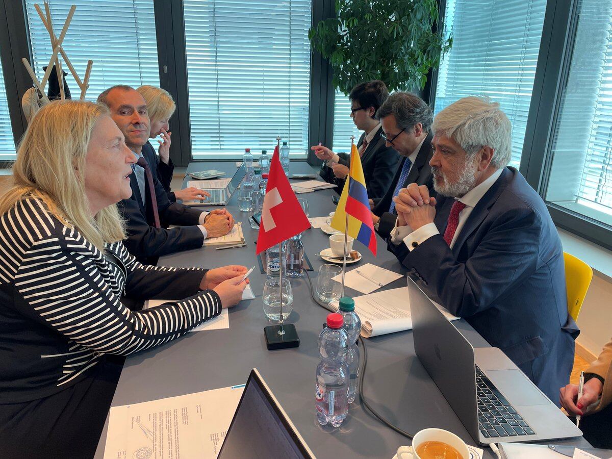 La reunión entre los ministros de Comercio de Suiza y Colombia pretende fortalecer las relaciones de ambas naciones.