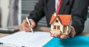 Los créditos para adquisición de vivienda se encuentran en tasas relativamente bajas, revise. Getty.