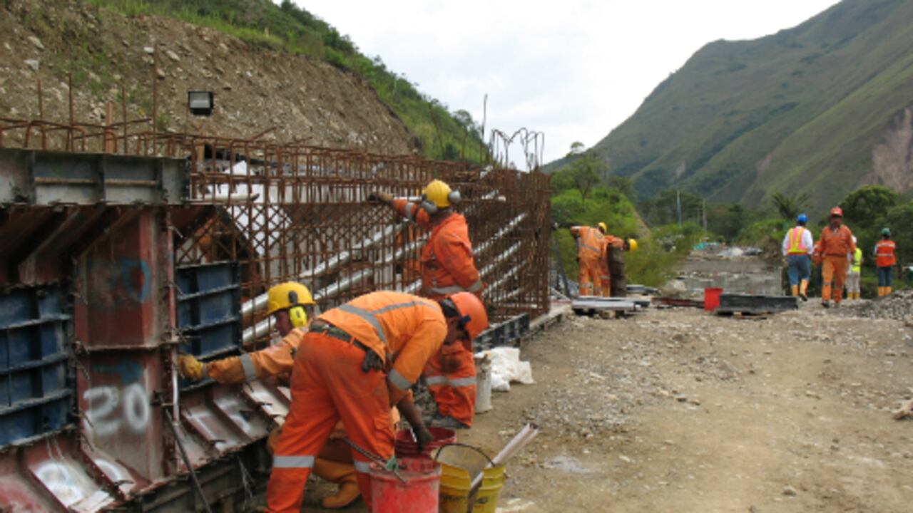 Las obras civiles fueron el factor fundamental del impulso al sector de la construcción y por ende al crecimiento de la economía.