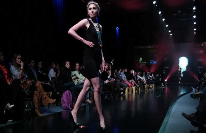 Diseño María Dora Sánchez.