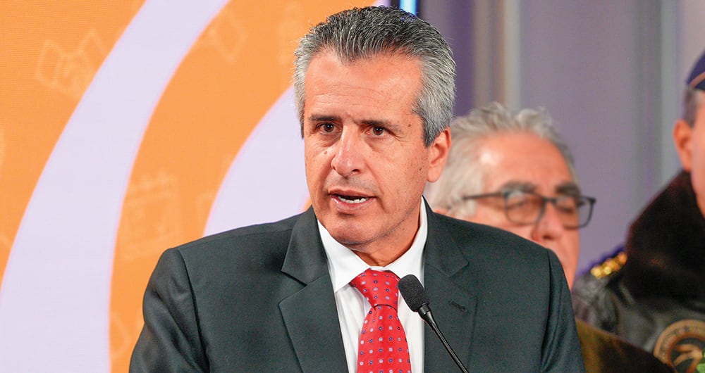 Luis Fernando VelascoMinistro del Interior
