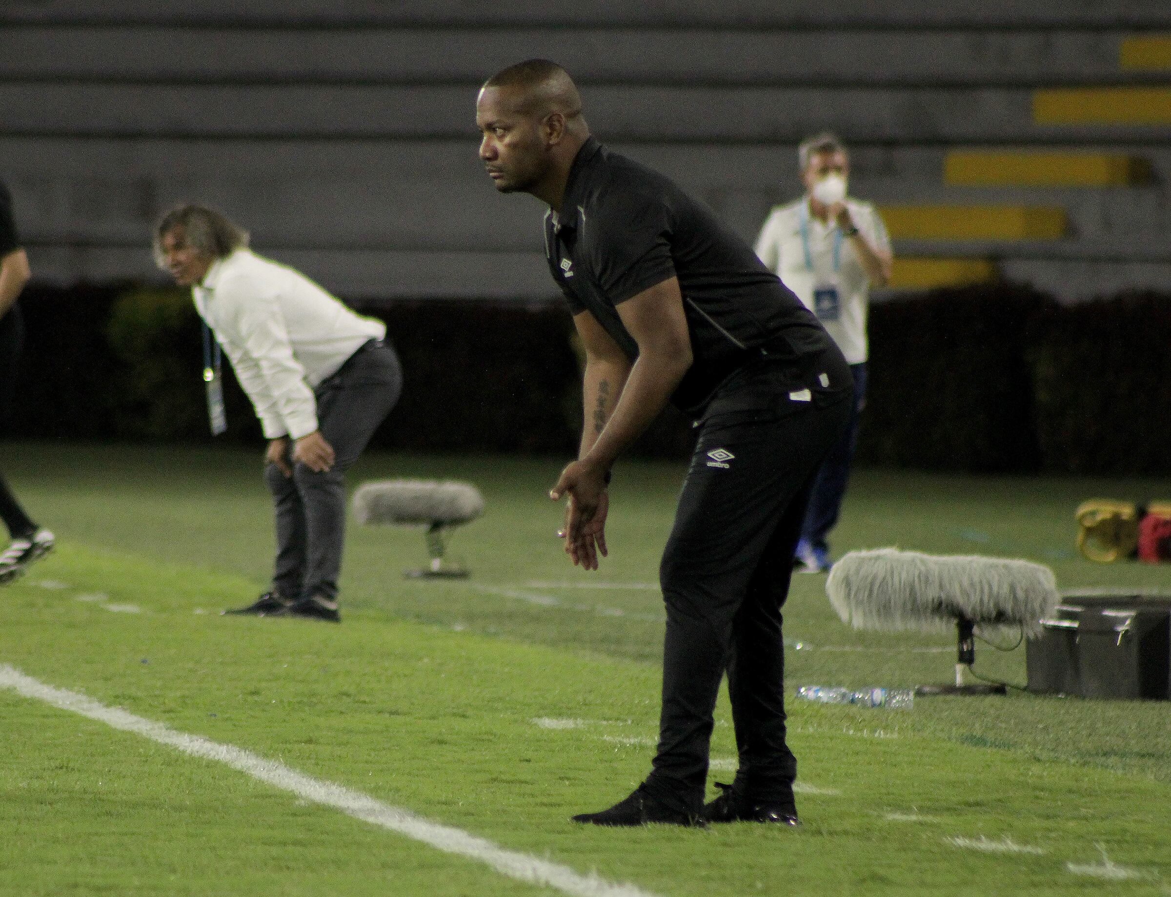 Jersson González, entrenador encargado del América.