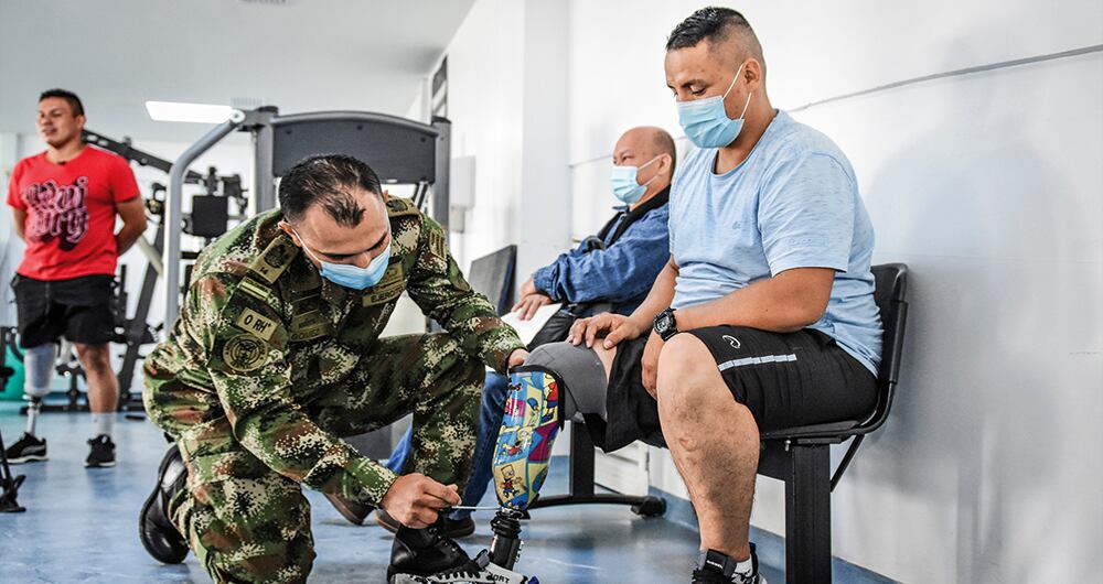   El 78 por ciento del territorio nacional ha sido declarado libre de minas antipersonal. Sin embargo, el ELN y las disidencias han vuelto a sembrar estos artefactos explosivos. 