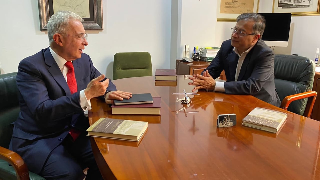 Álvaro Uribe y Gustavo Petro
