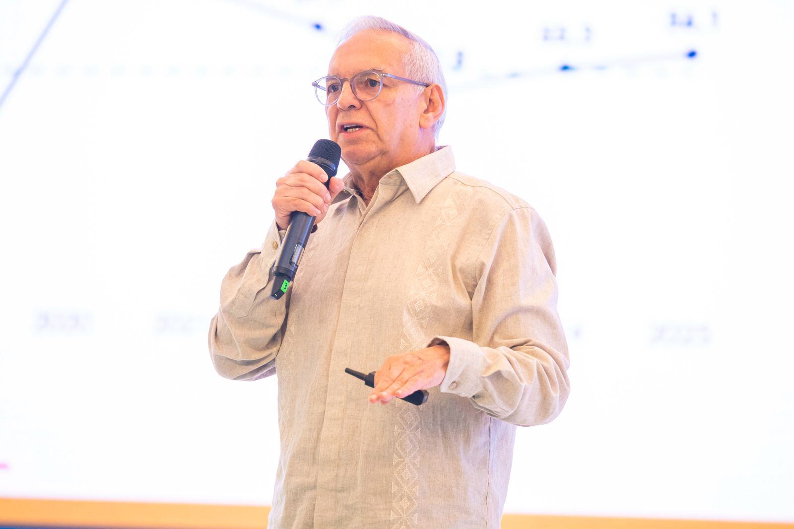 MinHacienda estuvo presente en una nueva edición del Congreso de Confecámaras 2024