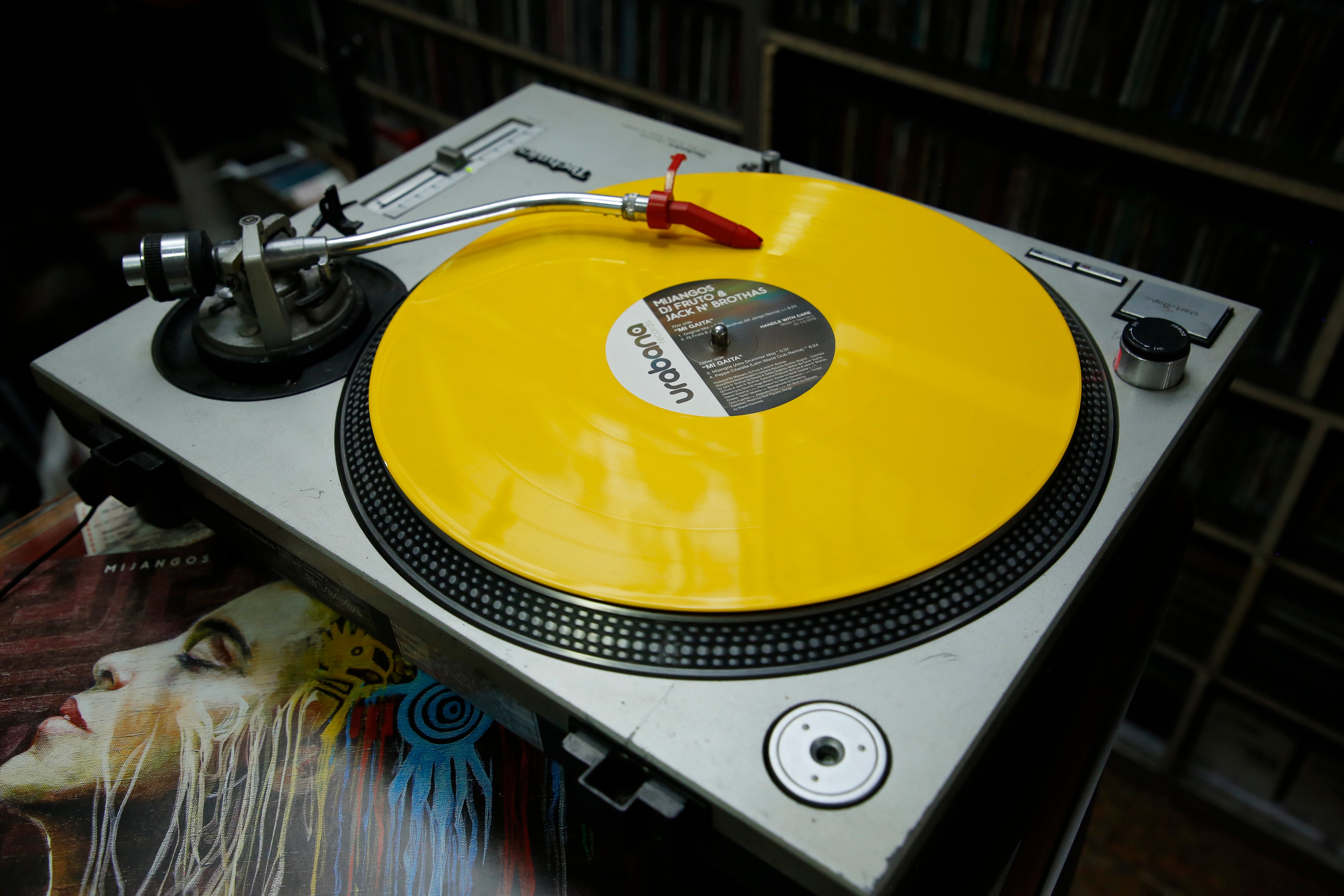 Vinilos acetatos 
Bogota marzo 12 del 2020
foto Guillermo Torres Reina / Semana