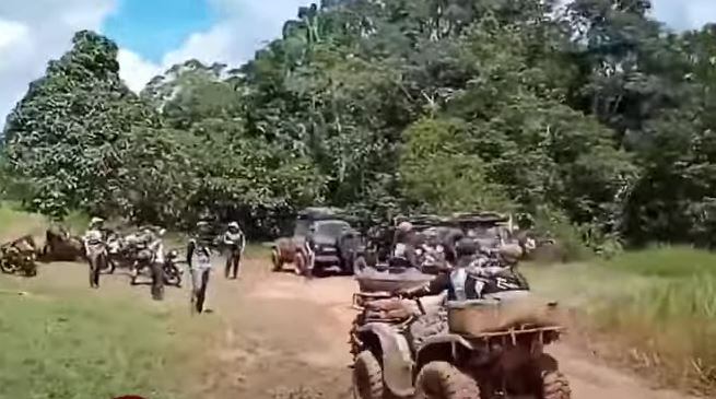 Momentos de la competencia de rally en esta zona.