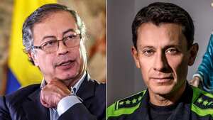 General Henry Sanabria. Director General de la Policía Nacional.
Gustavo Petro