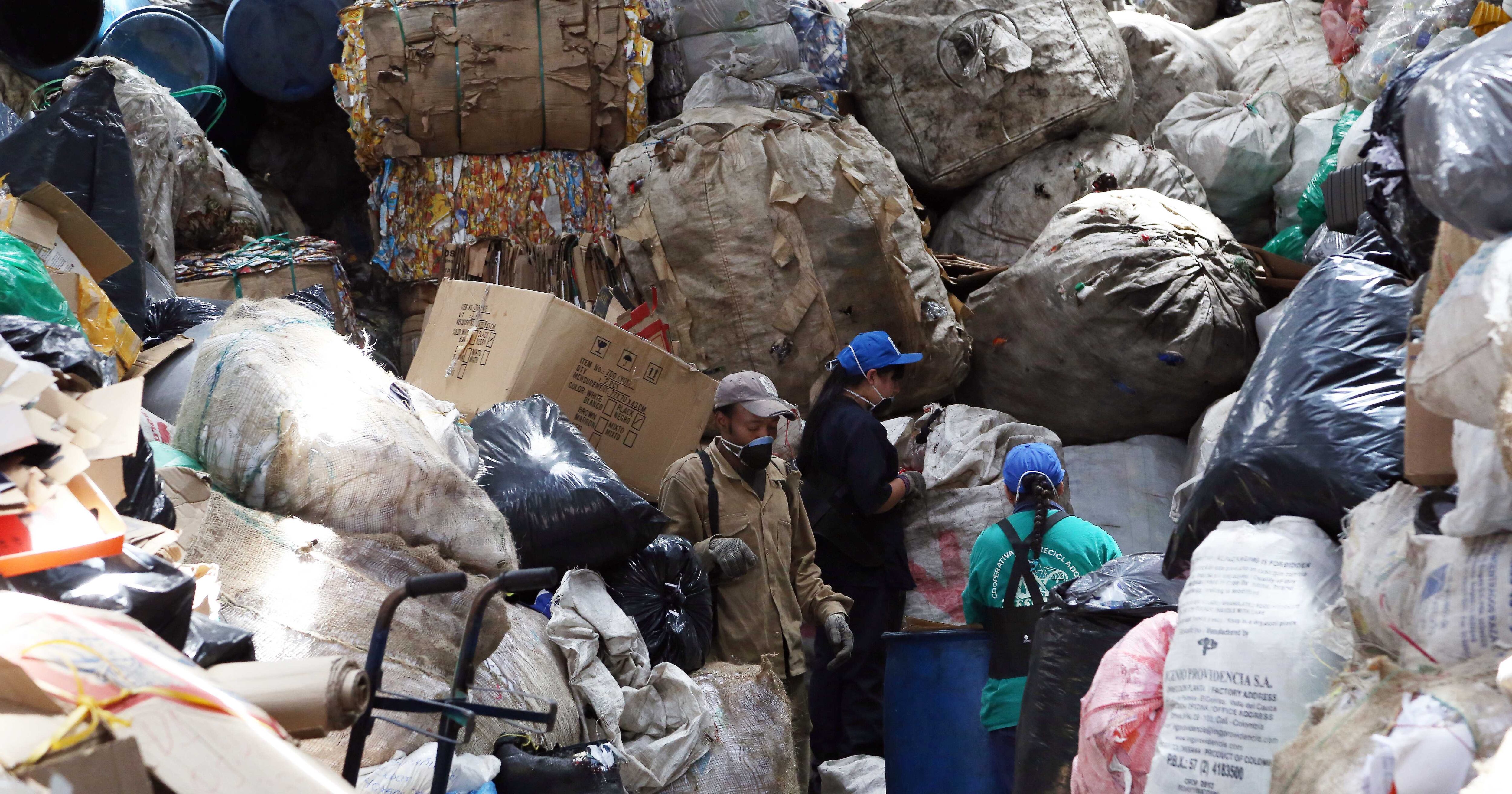 En adelante los recicladores cobrarán a las empresas prestadoras del servicio por su trabajo. 