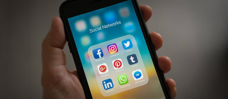 Además de nuevos productos, Apple espera mantenerse liderando el mercado de teléfonos celulares.