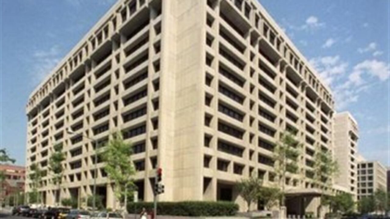 La entidad señaló que entre los países que debían implementar mayores ajustes fiscales para reducir sus niveles de deuda estaban el Reino Unido, Irlanda, España y Japón. Sólo Dinamarca, Corea del Sur, Noruega, Australia y Suecia requerirían medidas menores, en caso de hacerlo, para mantener su deuda en niveles seguros.