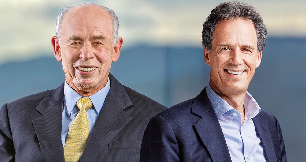 José Alejandro Cortés (izquierda), presidente de la Junta de Grupo Bolívar, y Miguel Cortés, presidente de este conglomerado, lideraron la operación de la Casita Roja con Scotiabank.