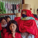 Los miles de campesinos desplazados llevan más de ocho días en la cabecera municipal, donde se resguardan en colegios, casas y hoteles.