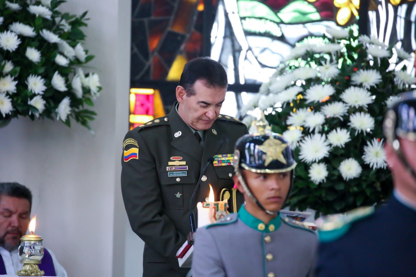 Avanzan las honras fúnebres del mayor el mayor Edison Andrés González asesinado por un francotirador en Norte de Santander