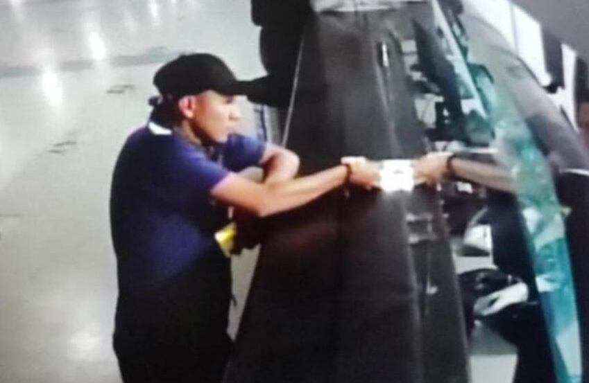 Julián Camilo Findicué Ipia compró tiquetes para llevarse a los menores.