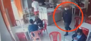 Ladrón muerto en intento de atraco a expolicía en el sur de Bogotá aparece en decenas de robos en la capital. Así quedó en los videos