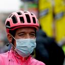 Rigoberto Urán en la salida de Muret etapa 17a