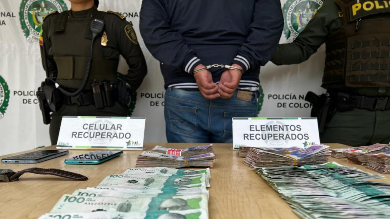 La Fiscalía logró la captura de una banda dedicada a hurtar casas y apartamentos en Bogotá.