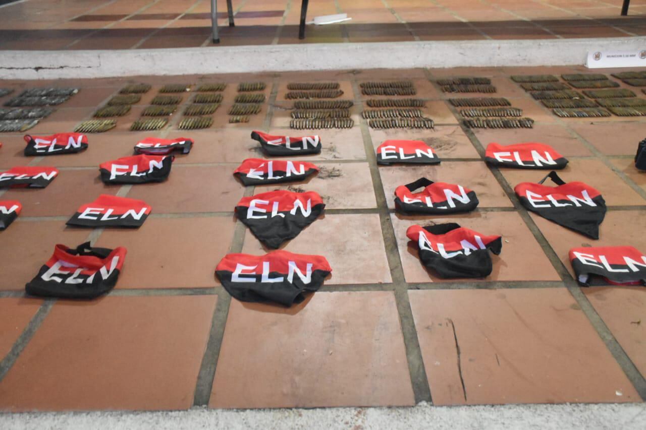 Prendas del ELN decomisadas en Arauca por parte del Ejército.