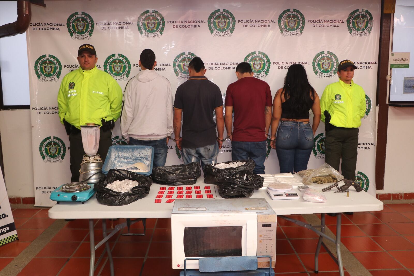 Presuntos integrantes de la banda delincuencial la Hermandad.