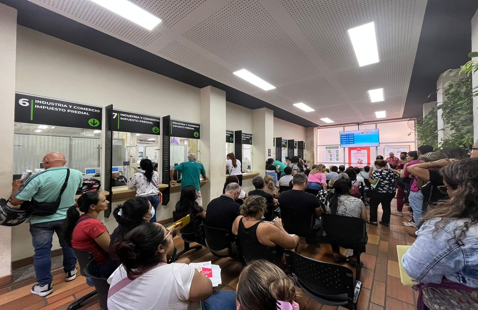 Se atiende en horario de oficina.