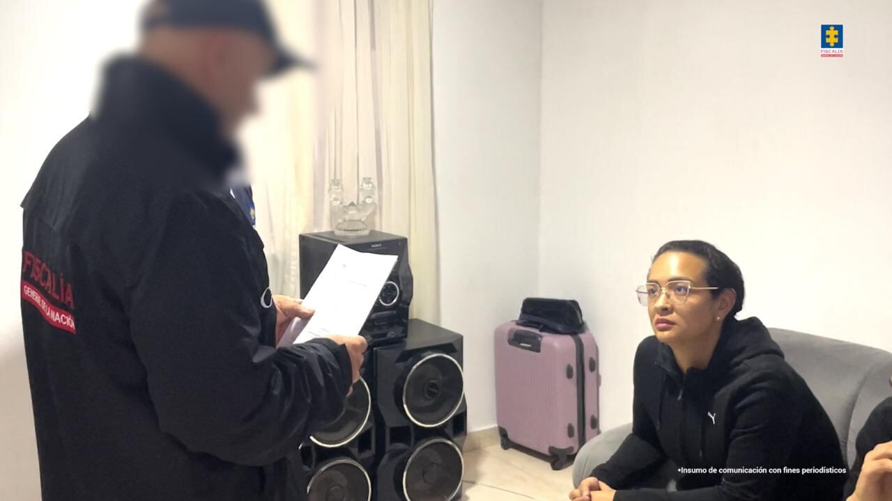 La Fiscalía capturó a tres mujeres señaladas de conformar improvisadas clínicas estéticas que dejaron varias víctimas.